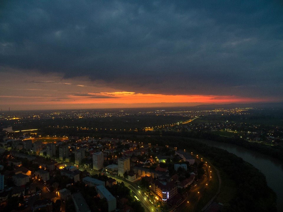 Arad en soirée, Photo Manuel Bondy