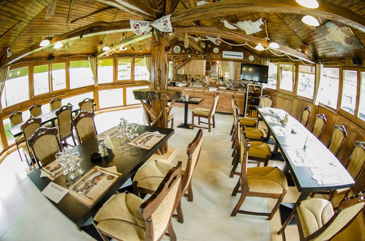 Taverne - HOTEL PRESIDENT, Baile Felix, Roumanie 2