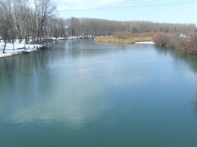 La rivière Arges près de Pitesti