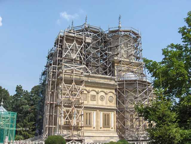 manastirea-curtea-de-arges_202