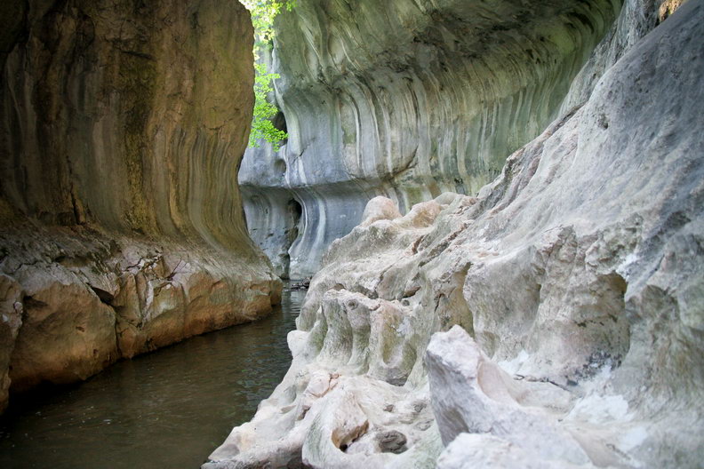 Cheile-Banitei-Muntii-Sureanu-Hunedoara-_Cartitaplimbareata_018