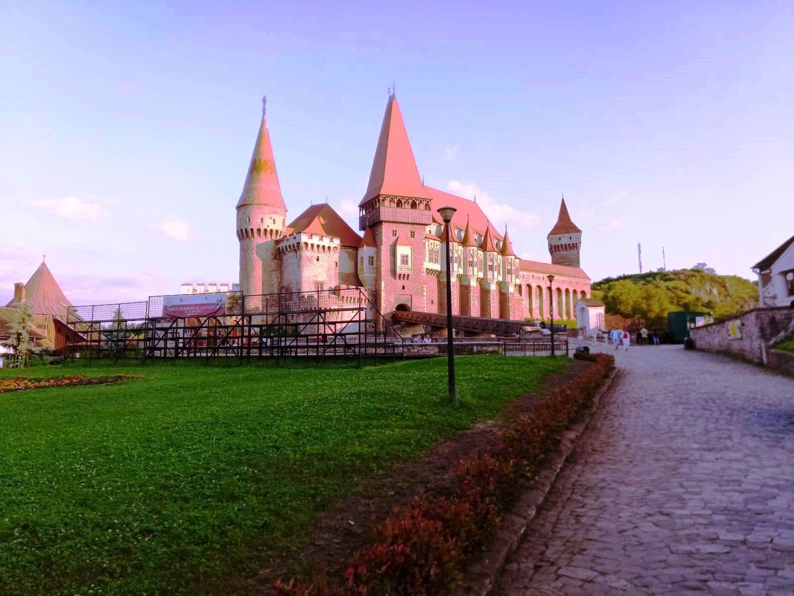 Château des Corvin, Hunedoara