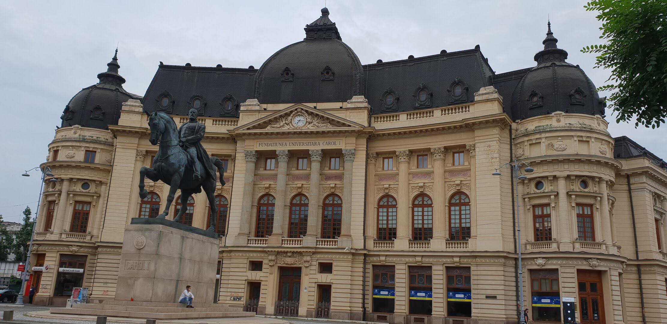 Bibliothèque Centrala Université Carol I