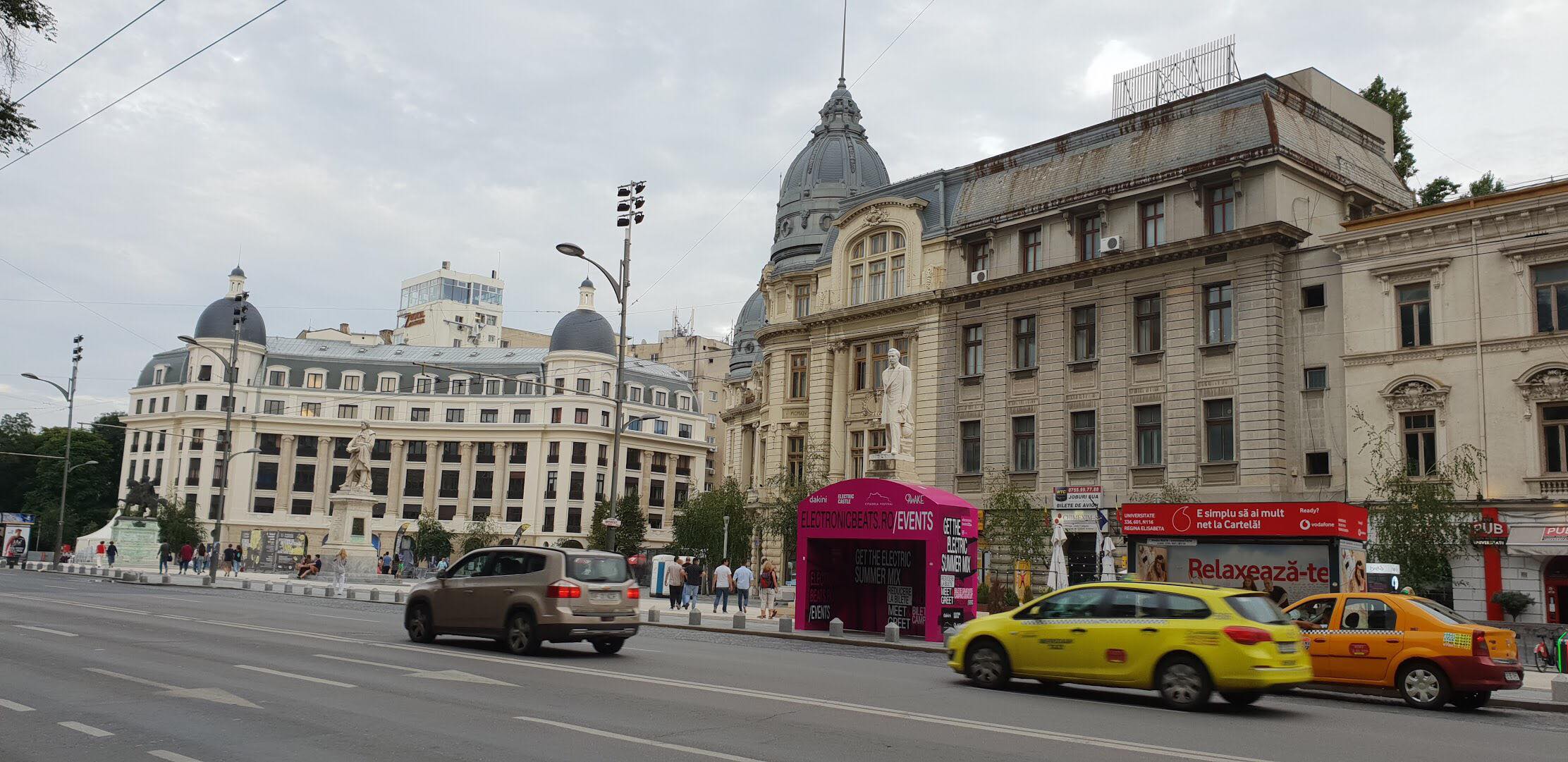 Place de l'Université, Bucarest