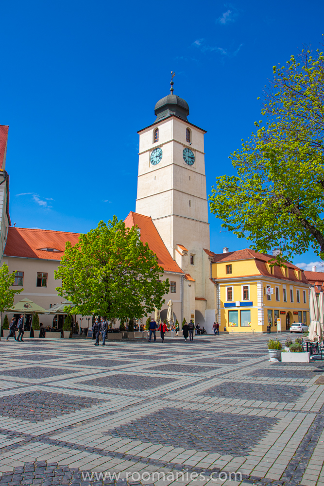 La Tour du Conseil de Sibiu vue depuis la Grande Place.